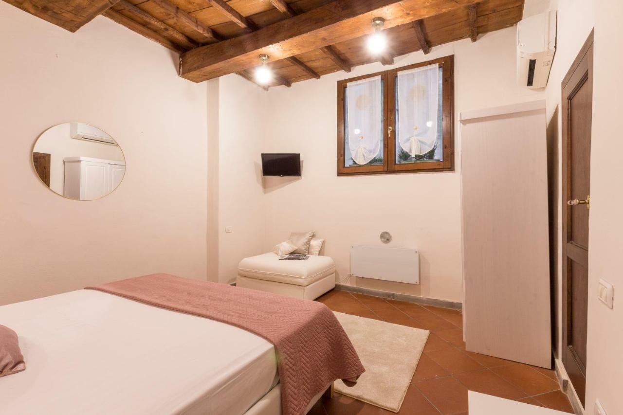 Montebello New * Florenz